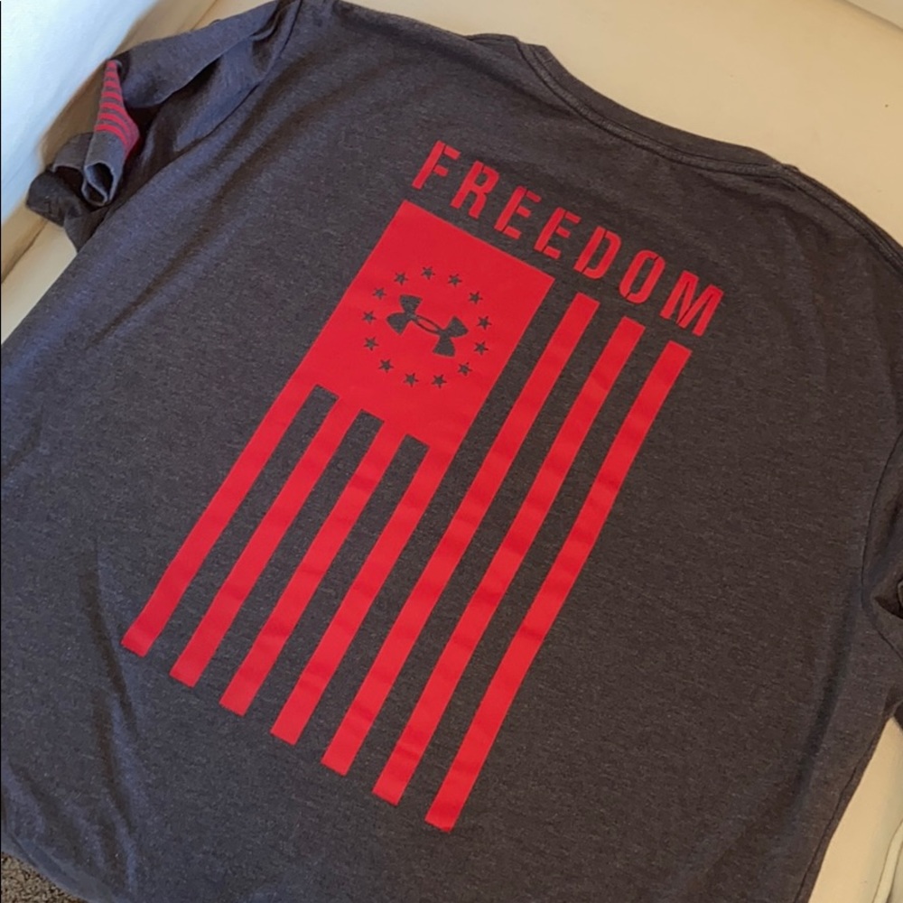 Under Armour Freedom Men’s XL T shirt
